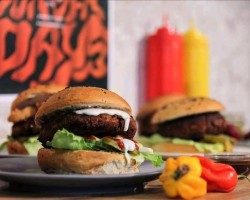 Vegan burger day (Praha)