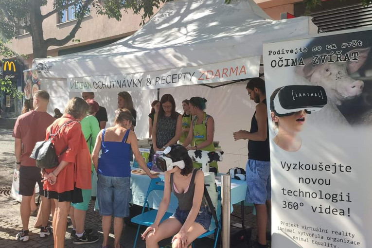 Veganské ochutnávky s virtuální realitou (Praha)