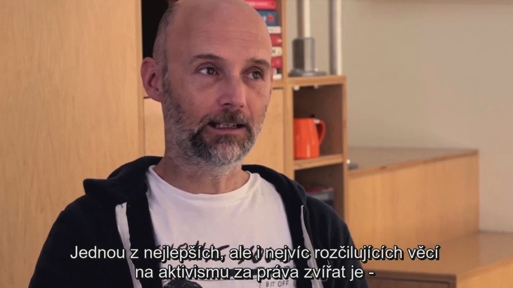 Moby: Lidé a zvířata (video)